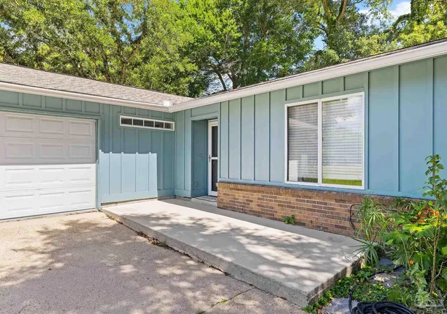 5th image of 2558 Amberjack Ct, Pensacola, FL 32526 | MLS# 684287