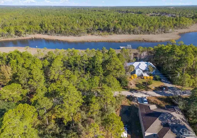 2nd image of 5599 Del Rey Dr, Milton, FL 32583 | MLS# 677044