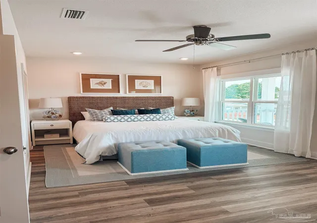 Photo 4 of Single family home for sale at 1360 W Zarragossa St, Pensacola, FL 32502 | MLS# 669695 | Listing updated on 2026-07-30