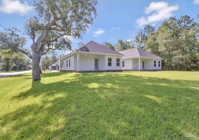 Photo 26 of Single family home for sale at 2995 N 13th Avenue, Milton, FL 32583 | MLS# 685815 | Listing updated on 2026-07-22