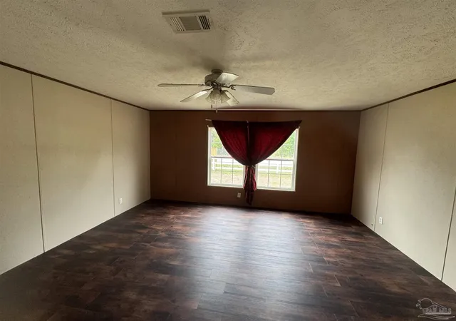 3rd image of 4508 Farm Life Rd, Milton, FL 32583 | MLS# 682480