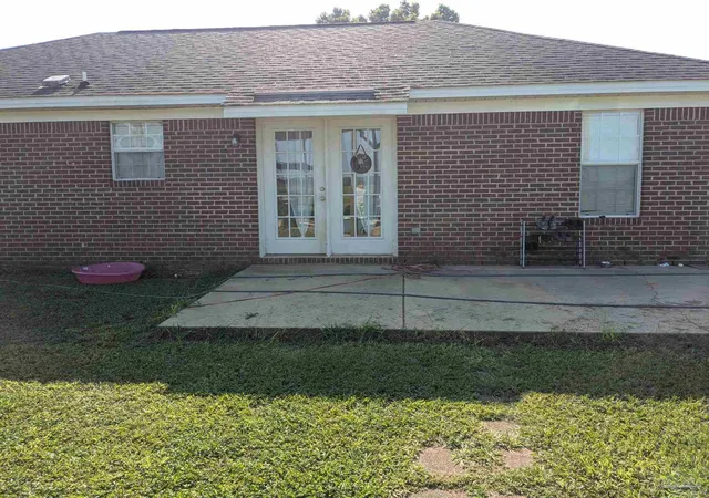 Homes for sale in Atmore, AL | 62539 Presley Rd, Atmore, AL 36502 | MLS# 685306