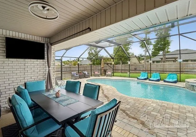 Photo 4 of Single family home for sale at 5717 Old Stone Blvd, Milton, FL 32570 | MLS# 683215 | Listing updated on 2026-10-06