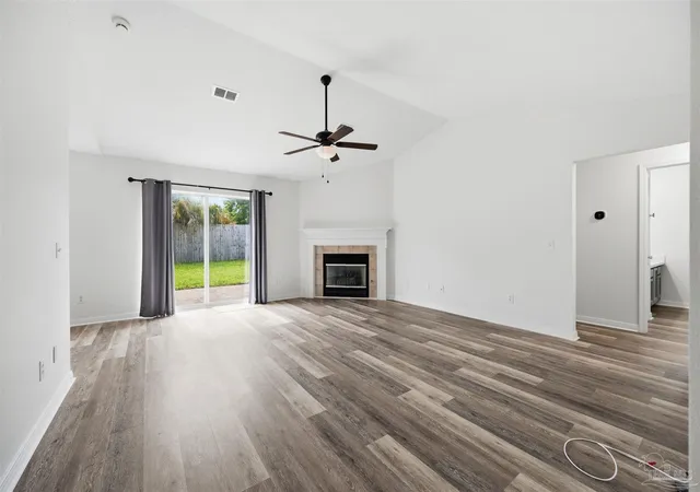 Photo 4 of Single family home for sale at 577 Batten Blvd, Pensacola, FL 32507 | MLS# 684619 | Listing updated on 2026-09-16