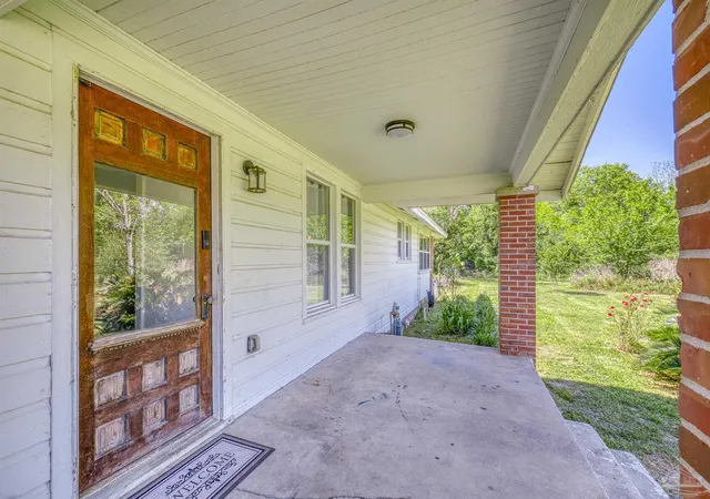 Photo 3 of Single family home for sale at 1985 Tate Rd, Cantonment, FL 32533 | MLS# 680975 | Listing updated on 2026-09-11