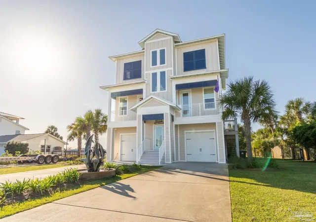 Photo 3 of Single family home for sale at 247 Sabine Dr, Gulf Breeze, FL 32561 | MLS# 676322 | Listing updated on 2026-01-25