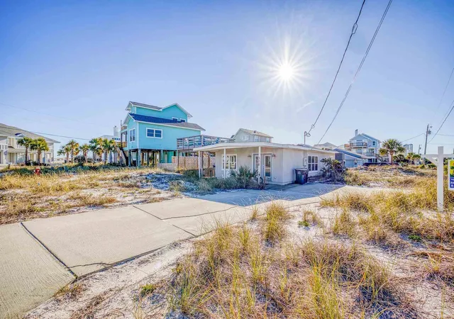 3rd image of 310 Avenida 13, Pensacola Beach, FL 32561 | MLS# 681703