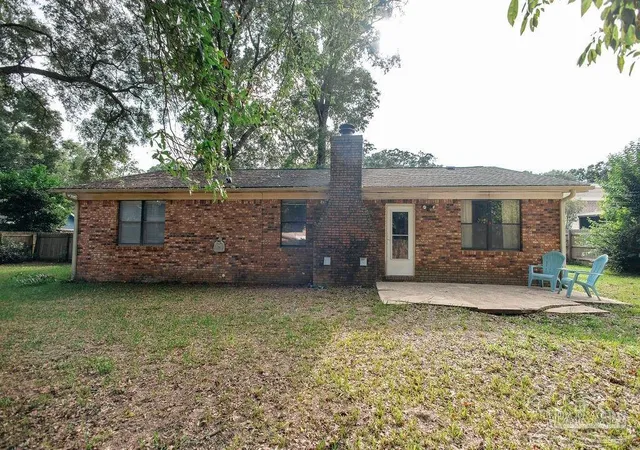 Photo 3 of Single family home for sale at 2266 Country Pl Cir, Pensacola, FL 32534 | MLS# 684773 | Listing updated on 2026-08-31