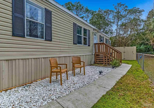2nd image of 2513 San Juan Grande, Pensacola, FL 32507 | MLS# 678357