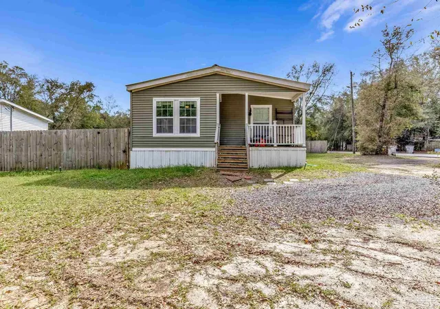 Homes for sale in Milton, FL | 5144 Pauline St, Milton, FL 32583 | MLS# 679087