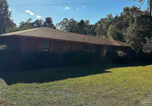1st image of 210 Man O War Cir, Cantonment, FL 32533 | MLS# 673869