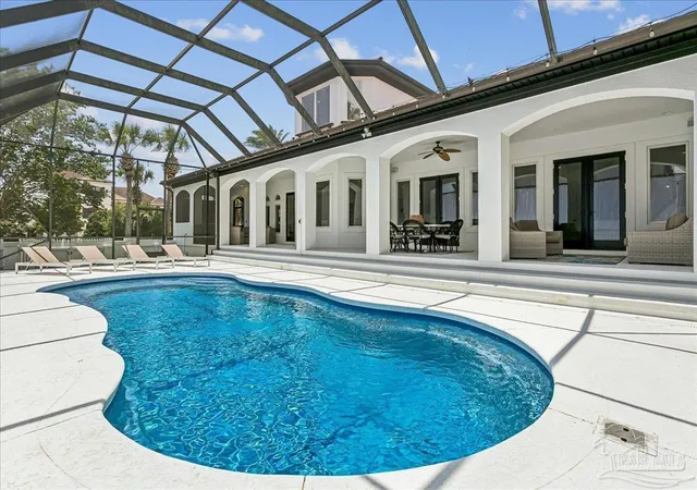 Photo 2 of Single family home for sale at 1150 Ganges Trl, Gulf Breeze, FL 32563 | MLS# 684885 | Listing updated on 2026-08-19