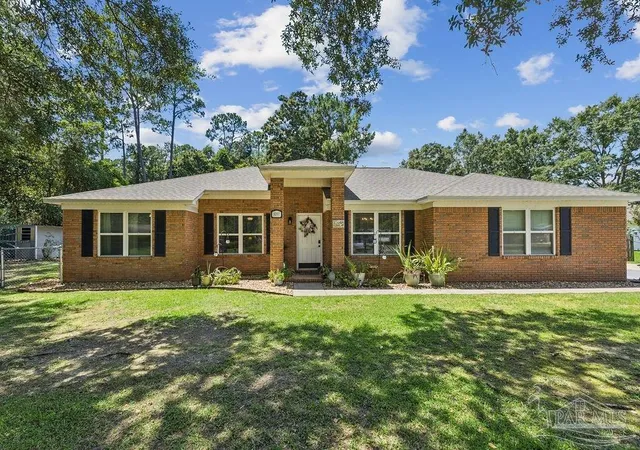 Photo 5 of Single family home for sale at 5097 Hamilton Ln, Milton, FL 32571 | MLS# 685469 | Listing updated on 2026-07-07