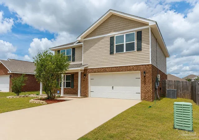 Homes for sale in Crestview, FL | 820 Moorhen Way, Crestview, FL 32539 | MLS# 682182