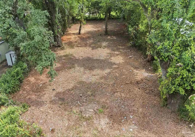 3rd image of 3803 W Avery St, Pensacola, FL 32505 | MLS# 683417