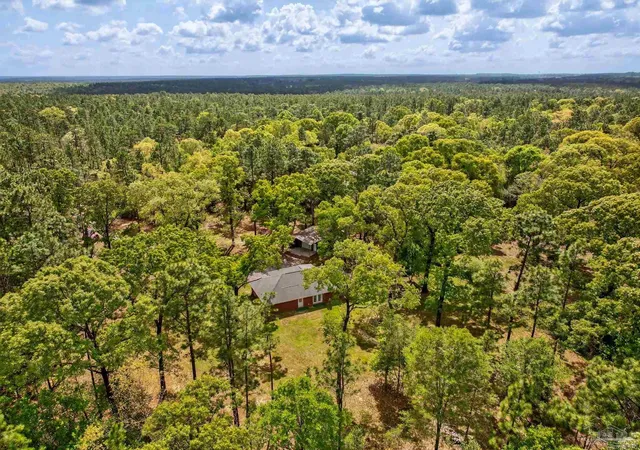 Photo 3 of Sale Pending at 9866 Red Rock Rd, Milton, FL 32570 | MLS# 678276 | Listing updated on 2026-06-08