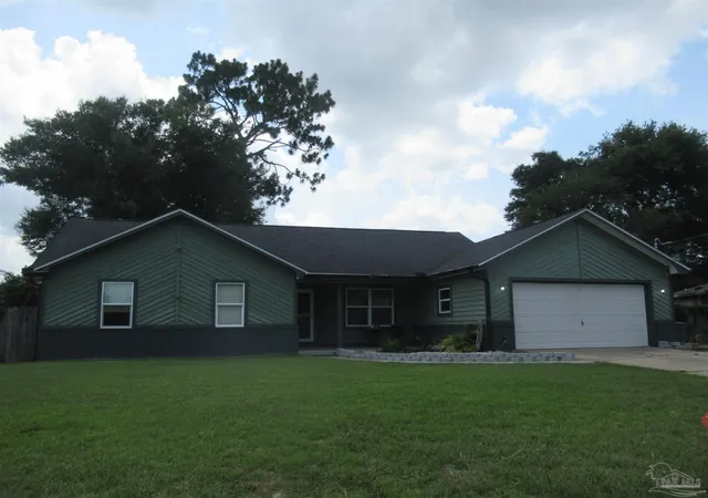 Photo 1 of Single family home for sale at 4900 Lanett Dr, Pensacola, FL 32526 | MLS# 684738 | Listing updated on 2026-10-23
