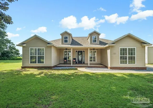 Photo 3 of Single family home for sale at 4723 Our Ln, Jay, FL 32565 | MLS# 687979 | Listing updated on 2026-08-25