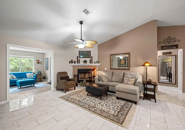 Photo 3 of Single family home for sale at 2478 Houston Cir, Gulf Breeze, FL 32563 | MLS# 683629 | Listing updated on 2026-07-06