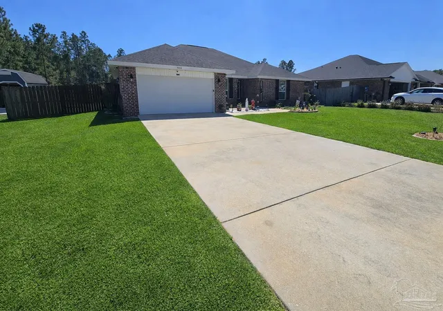 Homes for sale in Milton, FL | 5653 Burr St, Milton, FL 32570 | MLS# 679554