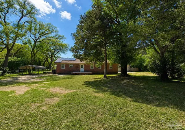 2nd image of 5919 Mitchell Ln, Pensacola, FL 32526 | MLS# 679988