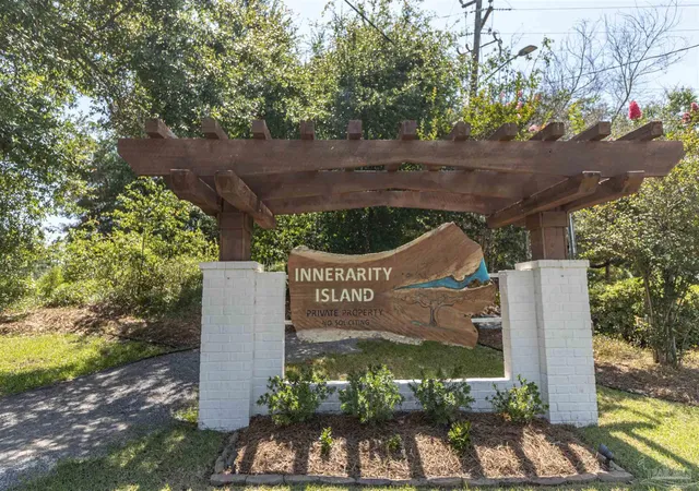 2nd image of 5309 N Shore Dr, Pensacola, FL 32507 | MLS# 685589