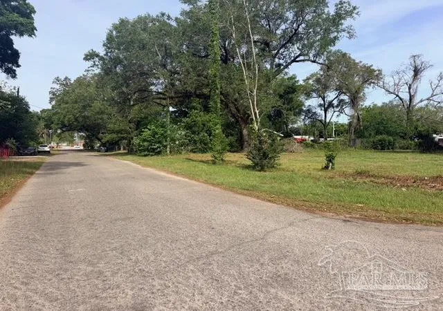 5th image of 3001 N U St #https://1drv.ms, Pensacola, FL 32505 | MLS# 681264