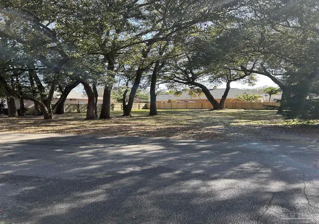 Land for sale at 3215 New Hope Rd, Pensacola, FL 32504 | MLS# 678646