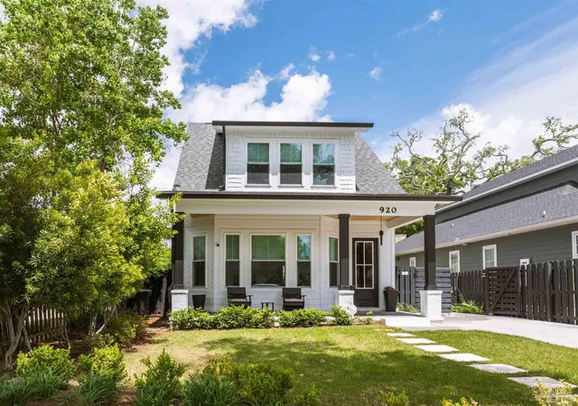 4th image of 920 E Hernandez St, Pensacola, FL 32503 | MLS# 681714