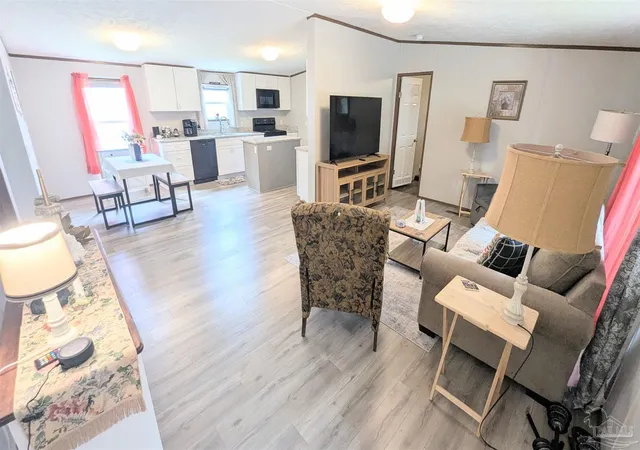 Photo 4 of Manufactured home for sale at 1393 Ridgewood Dr, Lillian, AL 36549 | MLS# 684133 | Listing updated on 2026-09-25