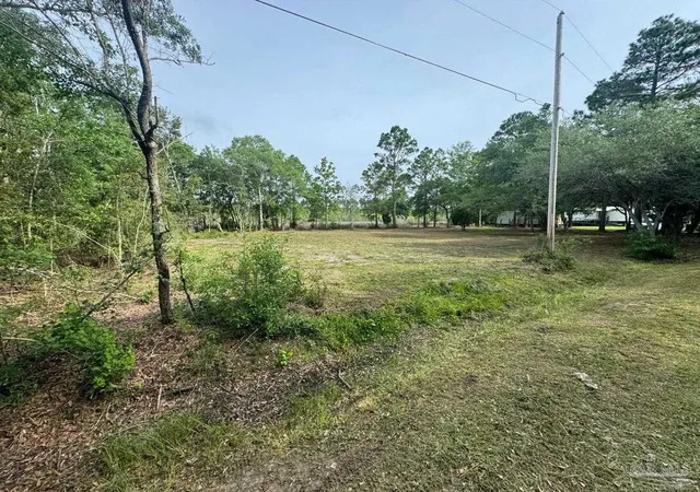 5th image of 5816 Shady Bayou Ln, Milton, FL 32583 | MLS# 681986
