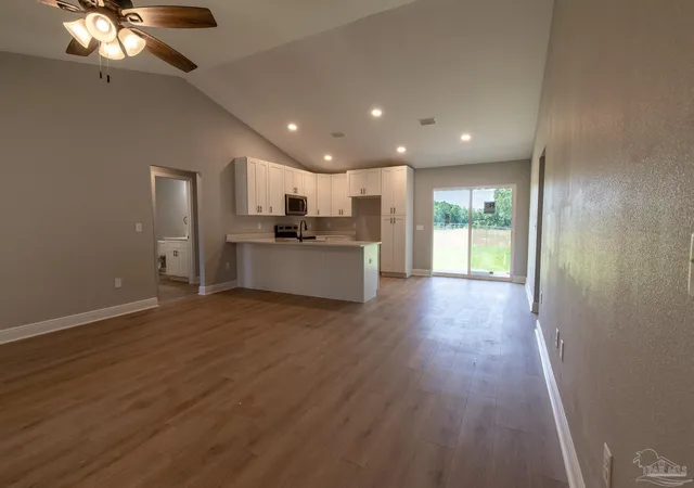 Photo 3 of Single family home for sale at 4621 Queen Palm Ct, Milton, FL 32571 | MLS# 684716 | Listing updated on 2026-08-19