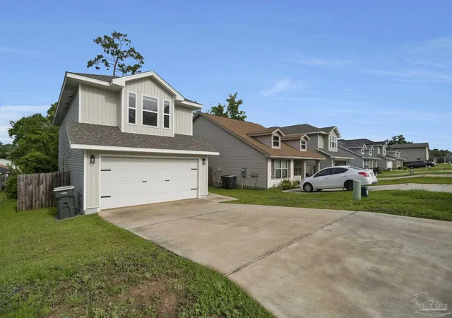 Photo 3 of Single family home for sale at 6267 Cardinal Cvs Ct, Pensacola, FL 32504 | MLS# 683376 | Listing updated on 2026-10-03