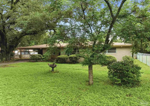 Photo 3 of Single family home for sale at 502 N Green St, Pensacola, FL 32505 | MLS# 685063 | Listing updated on 2026-08-05