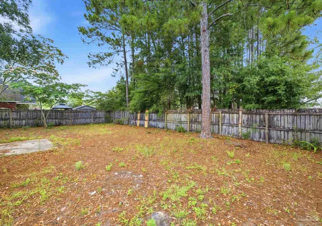 Homes for sale in Navarre, FL | 2678 Hidden Estates Cir, Navarre, FL 32566 | MLS# 683640