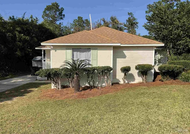 Photo 1 of Single family home for sale at 4750 Pebble Crk Dr, Pensacola, FL 32526 | MLS# 655784 | Listing updated on 2026-10-26