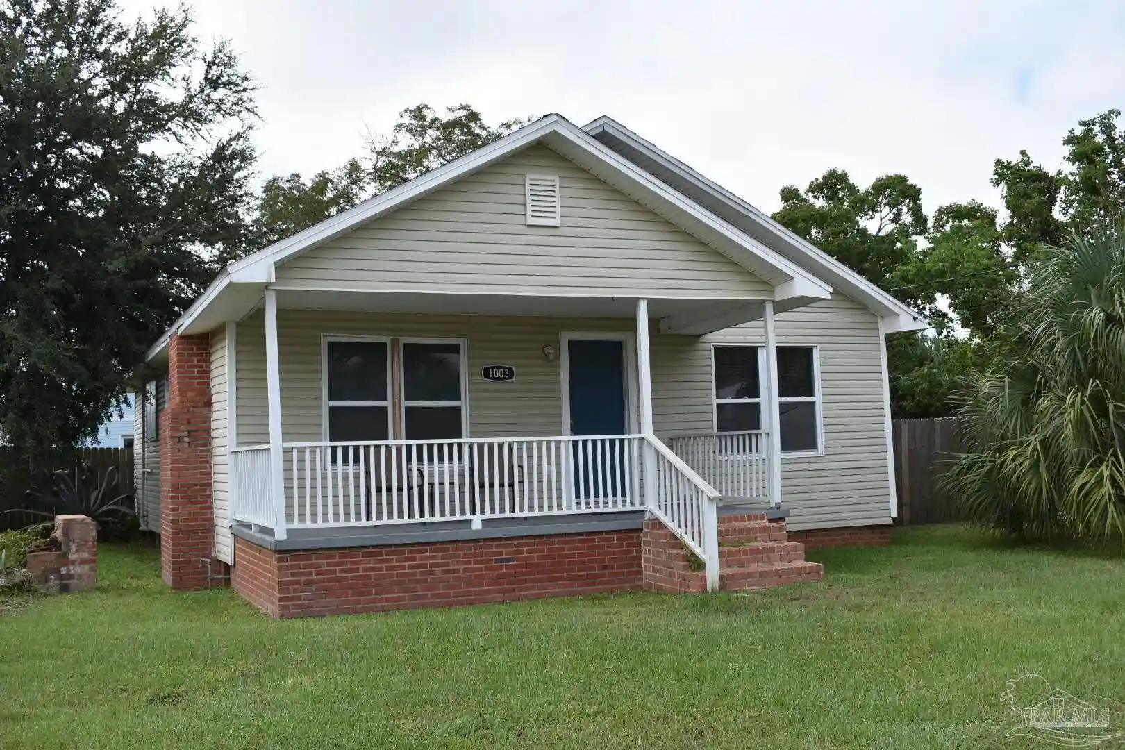 Single family home for sale at 1003 W Zarragossa St, Pensacola, FL 32502 | MLS# 689551
