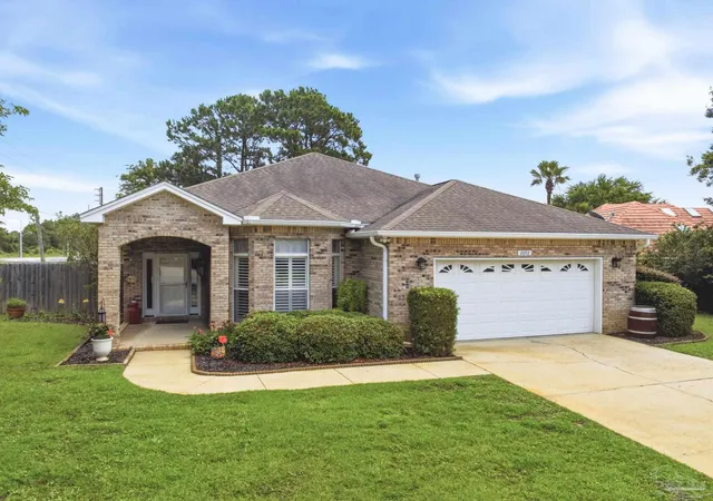 2nd image of 2092 Pritchard Pt Dr, Navarre, FL 32566 | MLS# 683345
