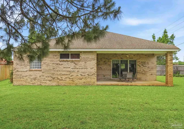 39th image of 2092 Pritchard Pt Dr, Navarre, FL 32566 | MLS# 683345