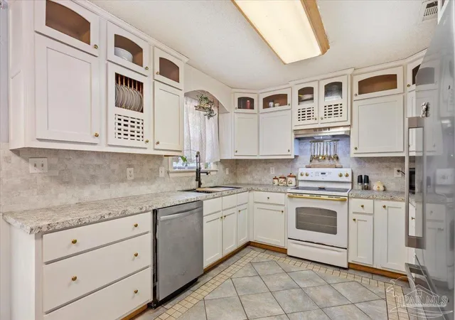 5th image of 12850 Hartung Rd, Pensacola, FL 32506 | MLS# 683112