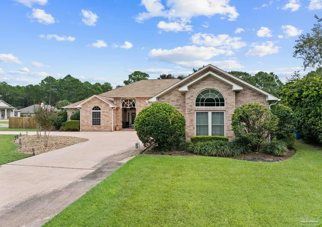 Photo 2 of Single family home for sale at 2446 Knotty Pine Dr, Navarre, FL 32566 | MLS# 688206 | Listing updated on 2026-09-10