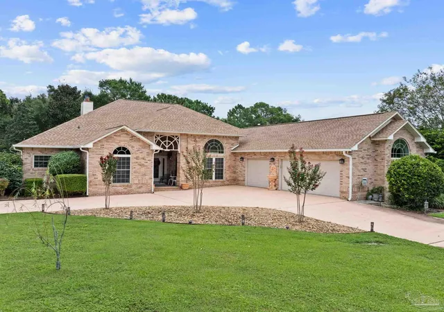 Photo 3 of Single family home for sale at 2446 Knotty Pine Dr, Navarre, FL 32566 | MLS# 688206 | Listing updated on 2026-09-10