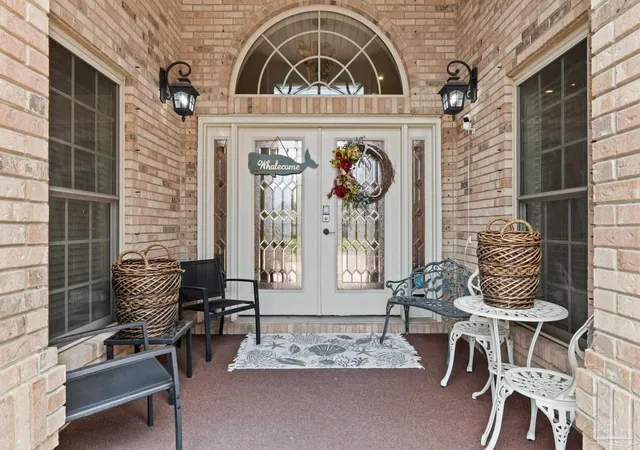 Photo 3 of Single family home for sale at 2446 Knotty Pine Dr, Navarre, FL 32566 | MLS# 688206 | Listing updated on 2026-09-10
