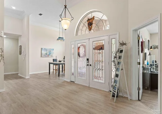 Photo 4 of Single family home for sale at 2446 Knotty Pine Dr, Navarre, FL 32566 | MLS# 688206 | Listing updated on 2026-09-10