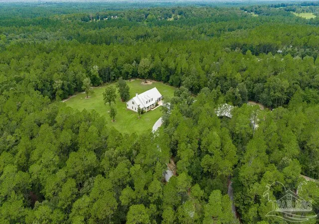 Photo 3 of Single family home for sale at 2433 Wallace Lake Rd, Milton, FL 32571 | MLS# 688342 | Listing updated on 2026-09-03