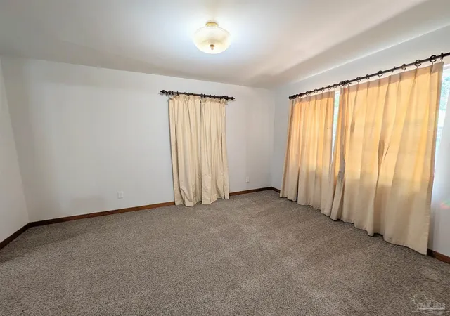 Photo 4 of Single family home for sale at 8733 Rebel Rd, Pensacola, FL 32526 | MLS# 682726 | Listing updated on 2026-09-09