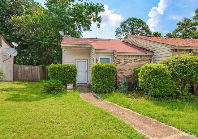1st image of 12 Crow Rd, Pensacola, FL 32506 | MLS# 685115