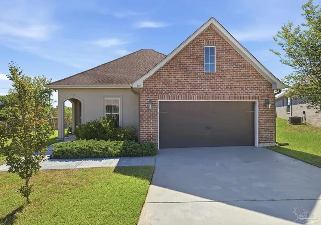 Homes for sale in Cantonment, FL | 401 Waterbury Ct, Cantonment, FL 32533 | MLS# 680599