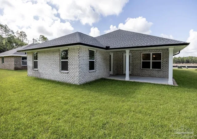 4th image of 5334 Hidden Pines Cir, Milton, FL 32583 | MLS# 678106