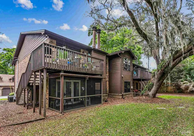 2nd image of 4831 E Olive Rd, Pensacola, FL 32514